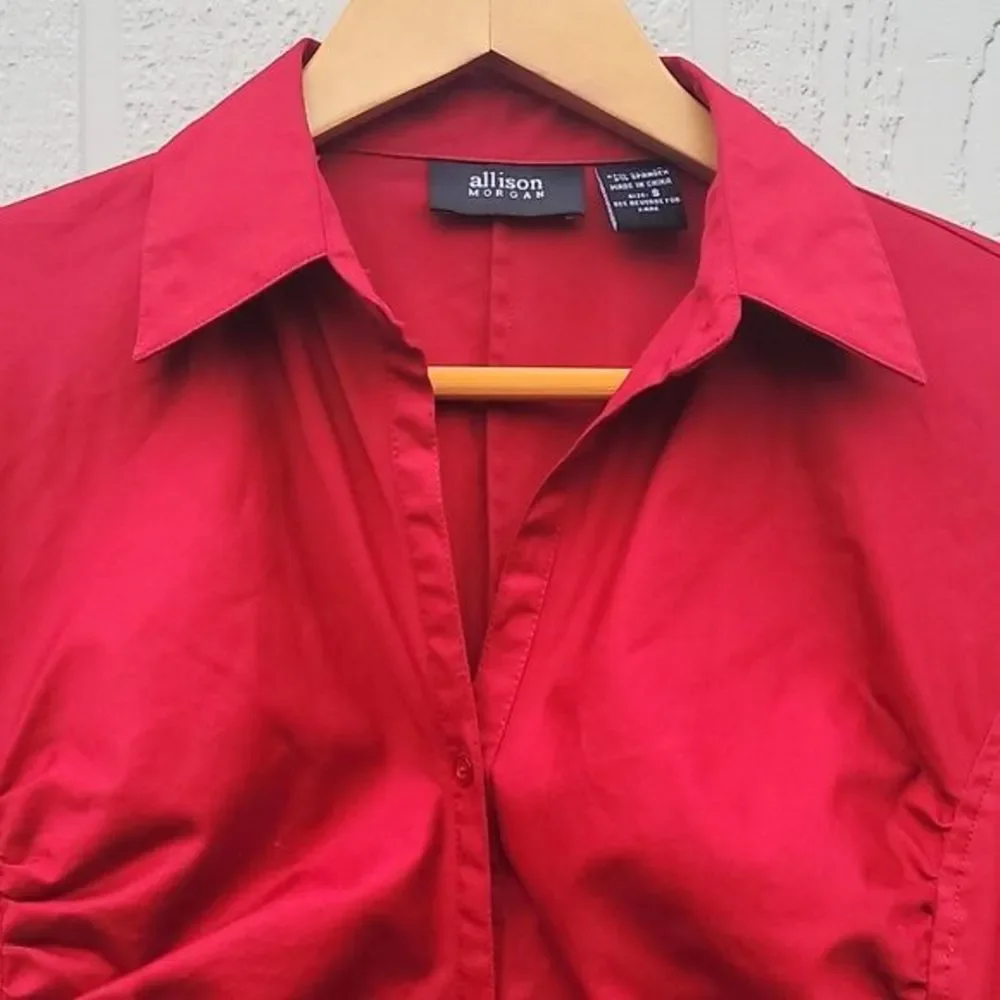 ALLISON MORGAN Red Long Sleeved Collared Button Up Shirt size S Ruching - Picture 2 of 11